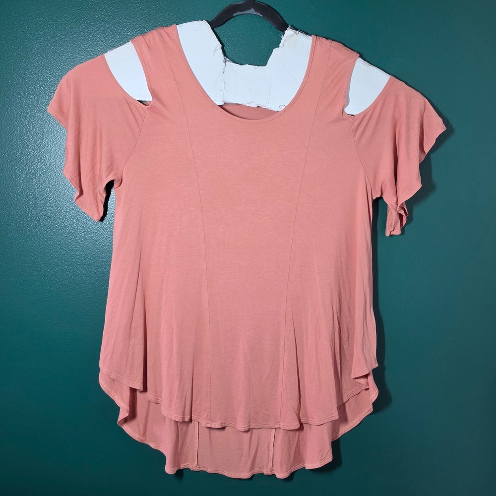 Miracle Berry Peach Pink Cold Shoulder Ruffle Sleeve High Low Top Womens L
